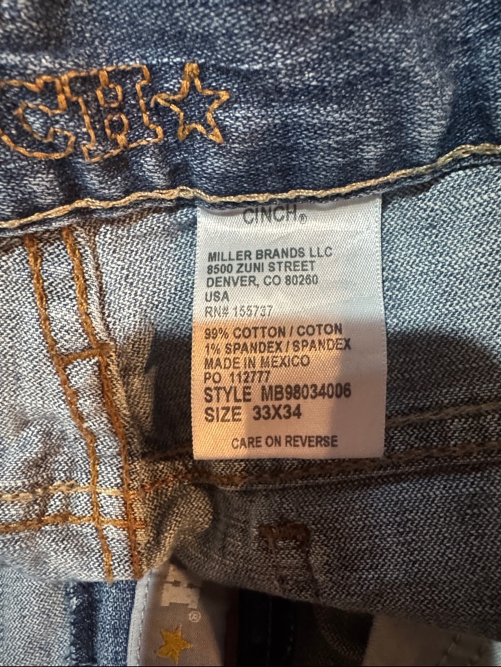 Men’s cinch jeans 
33x34